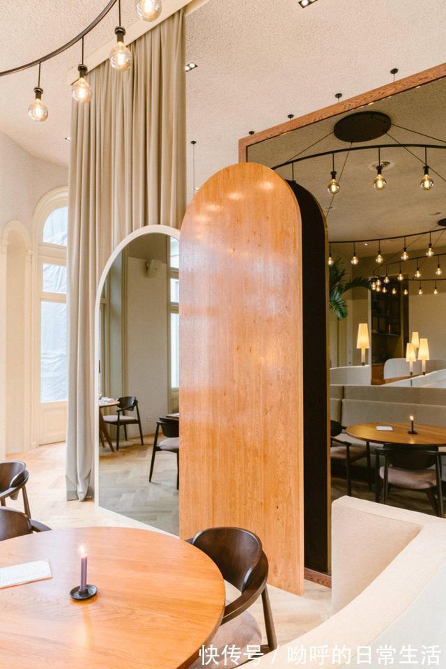 挂毯|Zware Jongens设计,公园餐厅