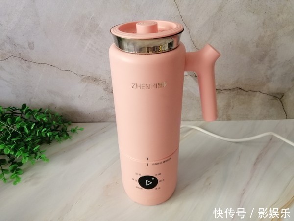 黑芝麻|70岁外婆养生秘诀被发现,每天早晨喝一碗,脸色红润,身体强健