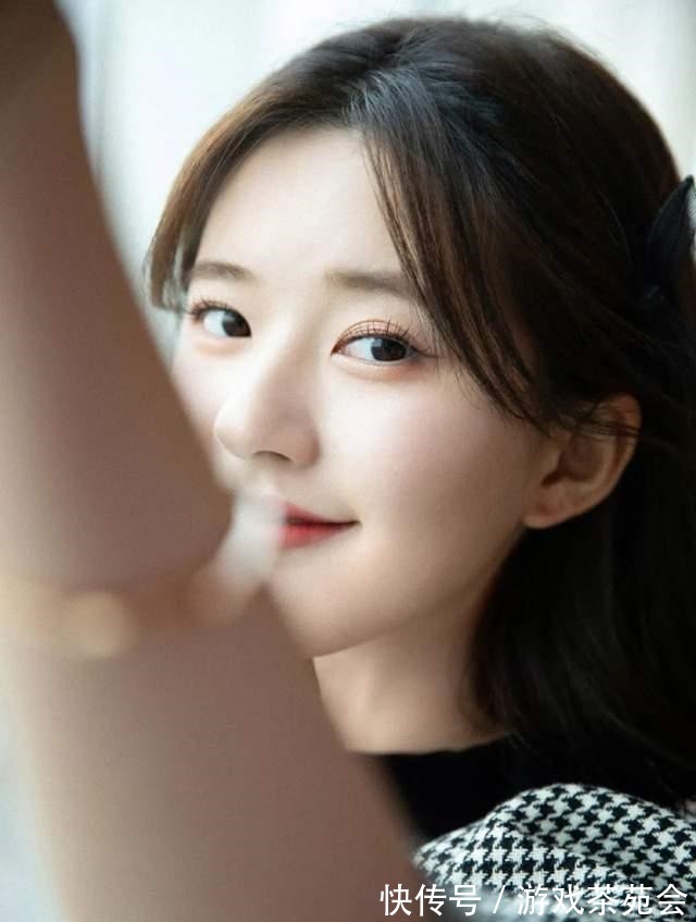 當(dāng)場給練習(xí)生鑒油的寧靜,高光化得到底有多絕!