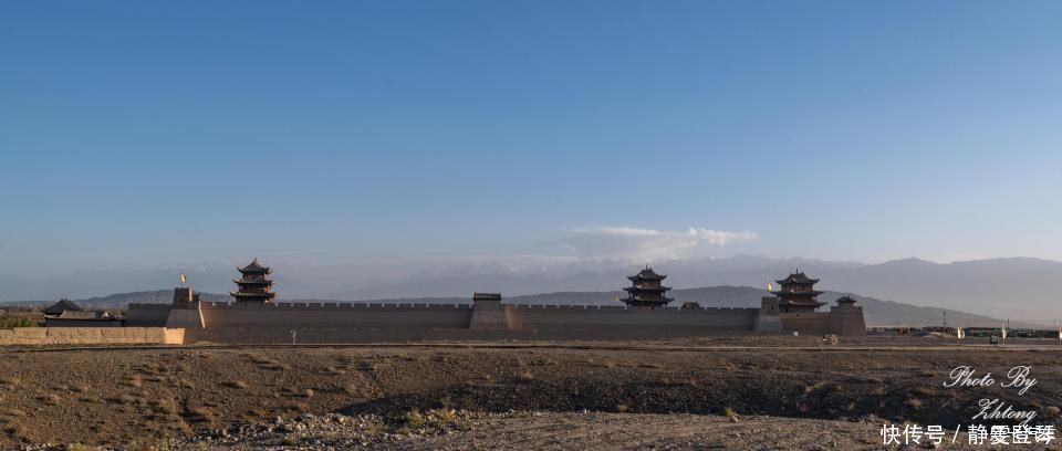 电影《英雄》取景地--内蒙额济纳，记录炫丽迷人的七彩丹霞地貌