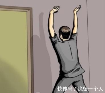 |搞笑漫画测视力的时候，就不要瞎比中指了