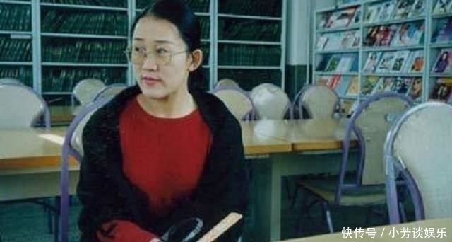 争议|“梨花教主”赵丽华,作诗引韩寒炮轰,大骂李敖引发争议