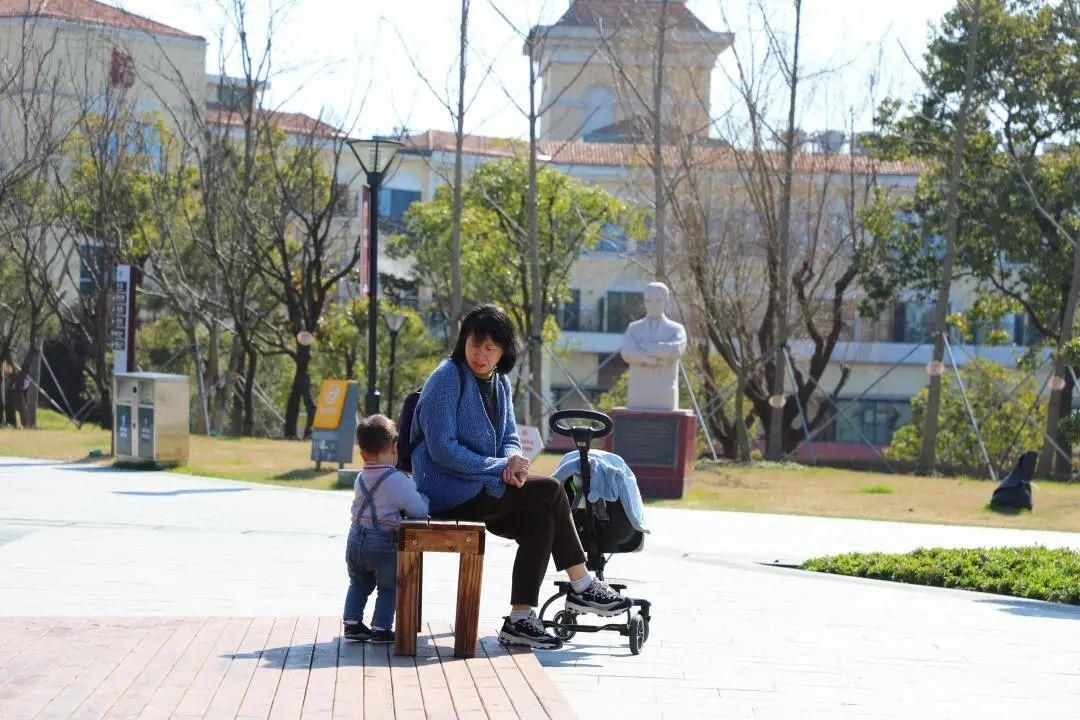 老年|上海开启“暴力升温”模式，一起来贤园寻觅春的气息！