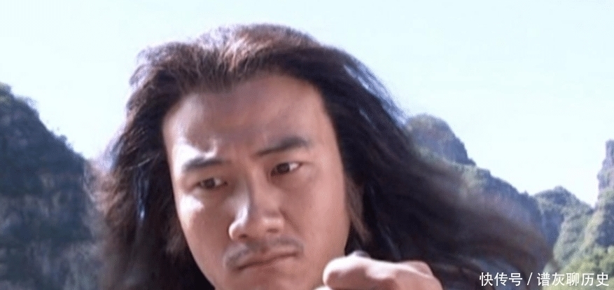 汉人$萧远山妻离子散，为何不找他的汉人师父帮忙？只因他师父比他更惨