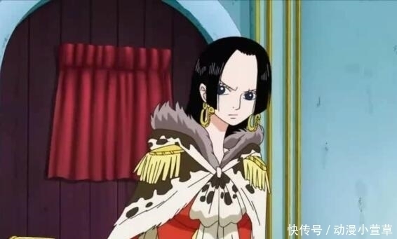 坐姿|海贼王:艾斯处刑前七武海聚集,坐姿决定了每个人命运