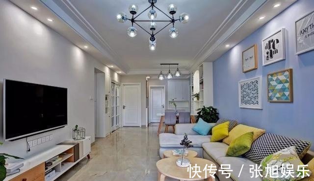 厨房|97平现代二居室,一进门就被朋友家的客厅给迷住了,好漂亮