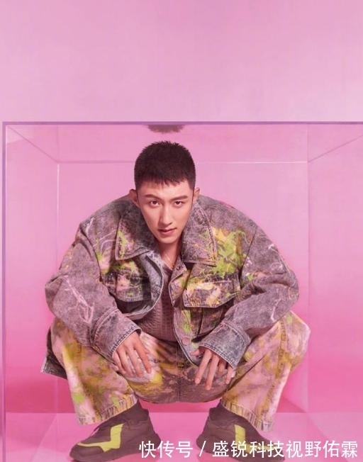 吴亦凡 男人30岁以后,发型怎么剪才合适?试试这4款造型,时尚又魅力