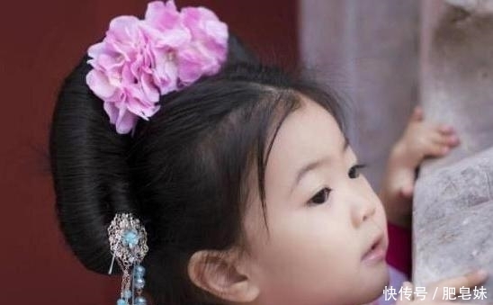 小女儿|乾隆六十五岁生下的小女儿,捧在手心养大,受尽三代皇帝宠爱。