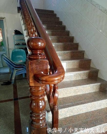 自建|不做房奴,100万自建600平小洋楼,7间卧室+3间客厅+5间卫生间