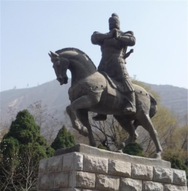 天才|史上最年轻的天才战将,17岁封侯,歼灭匈奴11万人,23岁英年早逝