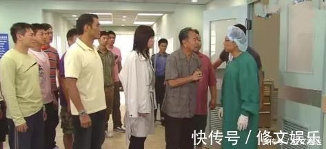 孙子|26岁产妇生下4胞胎,婆家人开心抱孙子,娘家亲妈却痛苦倒地