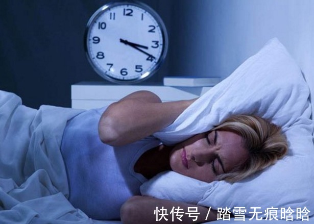 褪黑素|晚上翻来覆去睡不着总失眠?可能是缺了“它”,推荐3小妙招