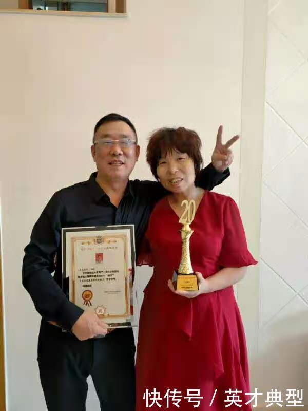 野马|漆绘河流山川,雕琢琼台楼阁记实力派艺术漆浮雕大师草原野马