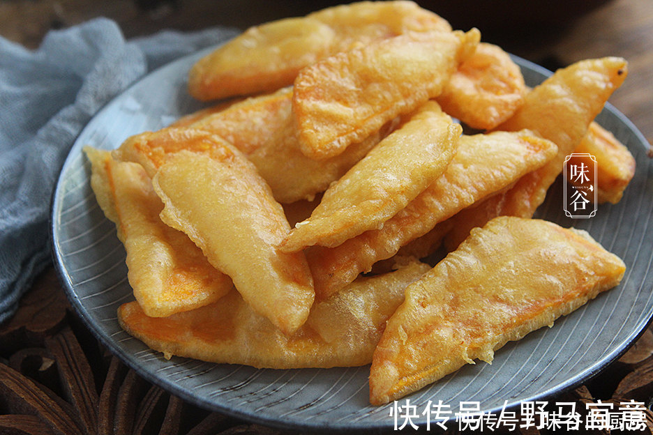 炸粉|红薯别再烤着吃了,这样做成零食,金黄酥脆又好吃,真后悔做少了