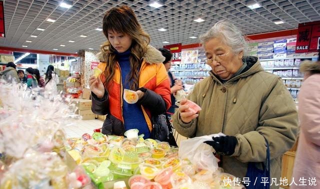 4种“最脏”的零食，小时候特爱吃，很多人30岁了还是戒不掉