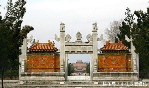 康熙最宠爱的女儿，死后戴金冠穿龙袍，240年后尸首被游街