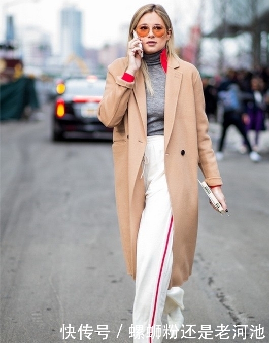 搭配黑色|无大衣不冬天,百穿不厌的驼色系,大气又不丢范
