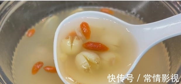 肉饼|断崖式降温来袭,上一道滋补汤来温暖你,润肺、安神、美容还暖胃