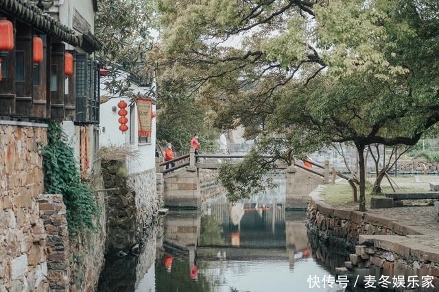 白居易|太湖边的宁静古村，千年古樟参天，传说中吴王夫差与西施的赏月地