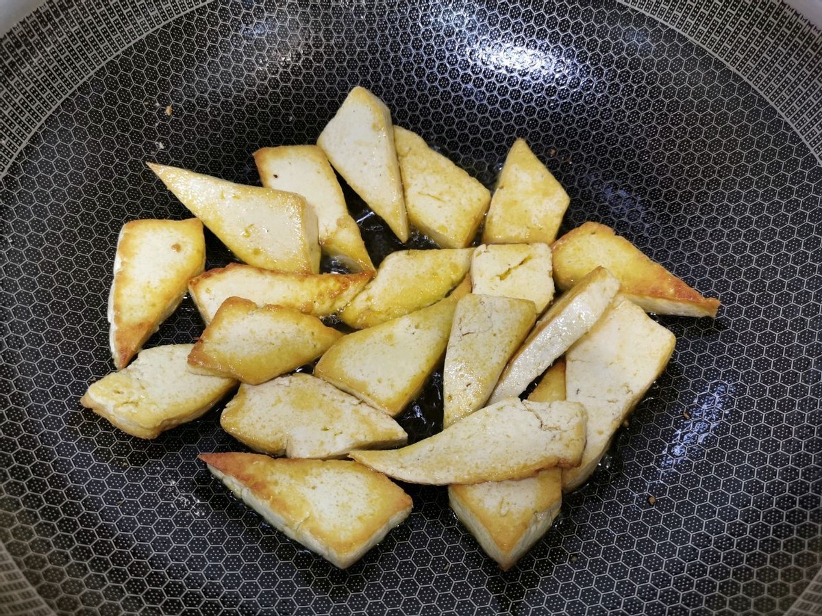 蛋白质|入夏后,少吃大鱼大肉多吃此菜,2块钱1斤,蛋白质高,比肉都营养