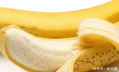 香蕉肉|扔掉香蕉皮等于在扔钱,留下皮3个好处医生都称赞,营养高药效棒