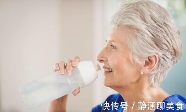 喝水|高血压懂得这样喝水,胜过吃降压药!没看过的太可惜了!