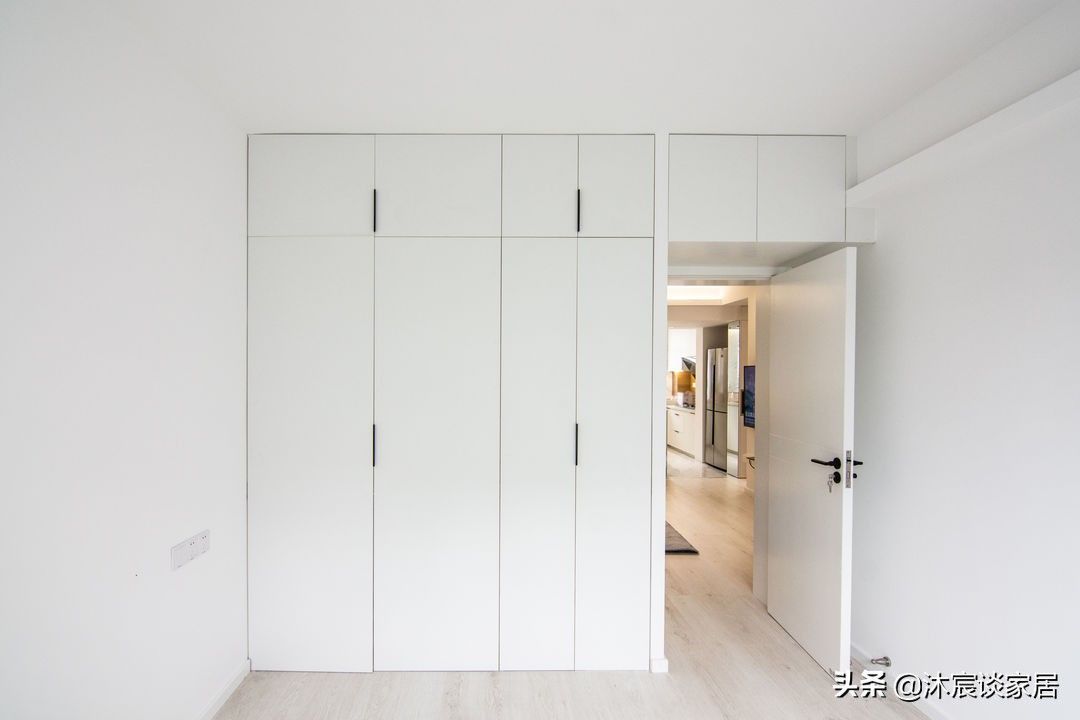 书房|真心佩服这对夫妻,改造破旧二手房,让室内大放异彩,实在太牛了