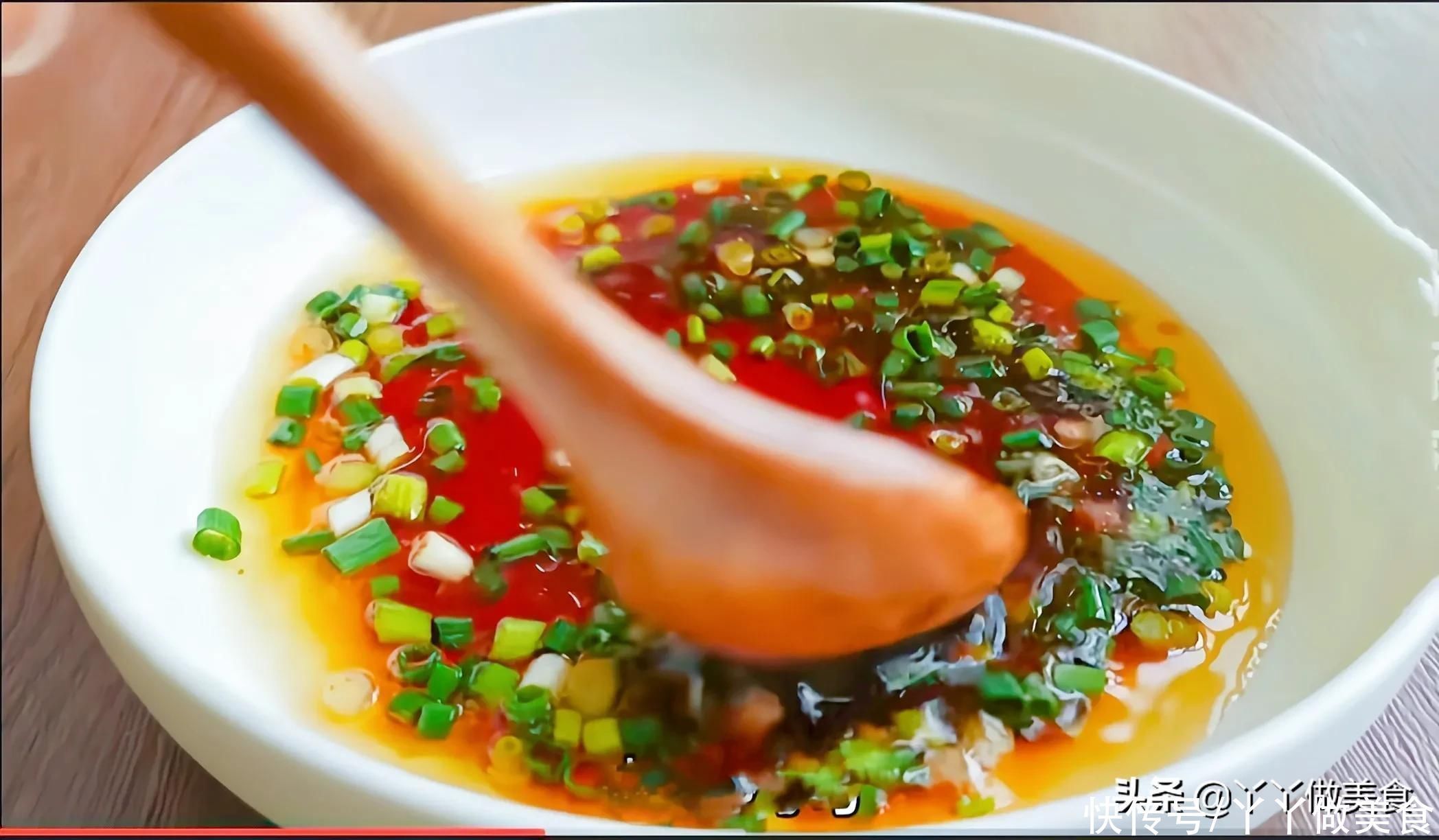 最近很火的鸡蛋做法,饭店卖45一盘,在家成本不到5元,真解馋