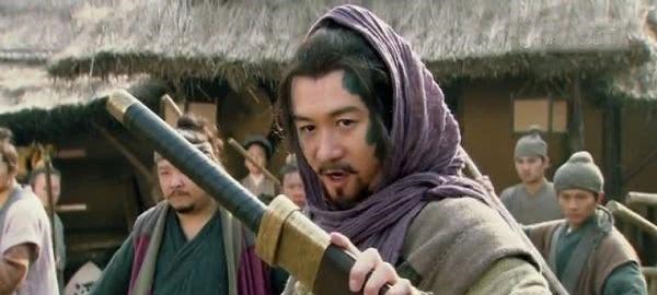 水浒传|水浒对对碰林冲和杨志两人的枪法谁更厉害哪些事例能证明呢