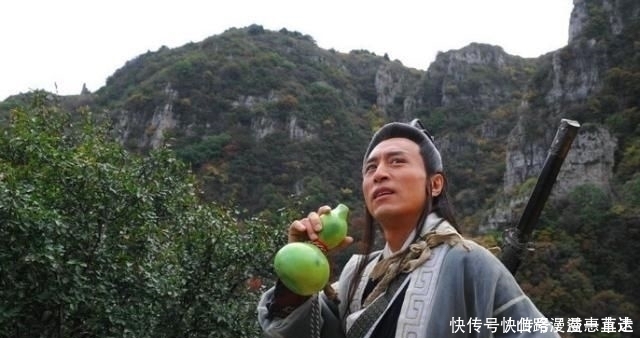 李白水平很高的一首诗,句句都是经典,年年入选小学课本!