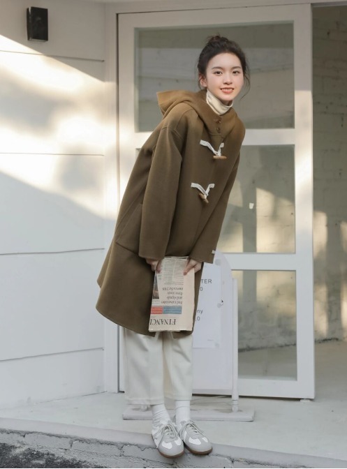 穿搭|真正时髦的女人,衣橱中都有一件毛呢大衣,保暖还温柔