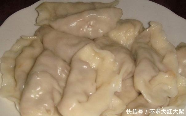  没想到这个东西还可以当饺子馅，香软细腻比肉还香，你肯定没吃过