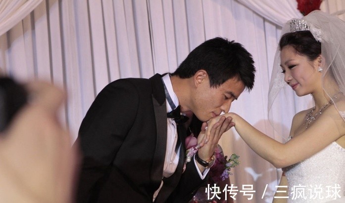 国足|中国男足运动员5大“富豪娇妻”:个个家缠万贯,个个美若天仙