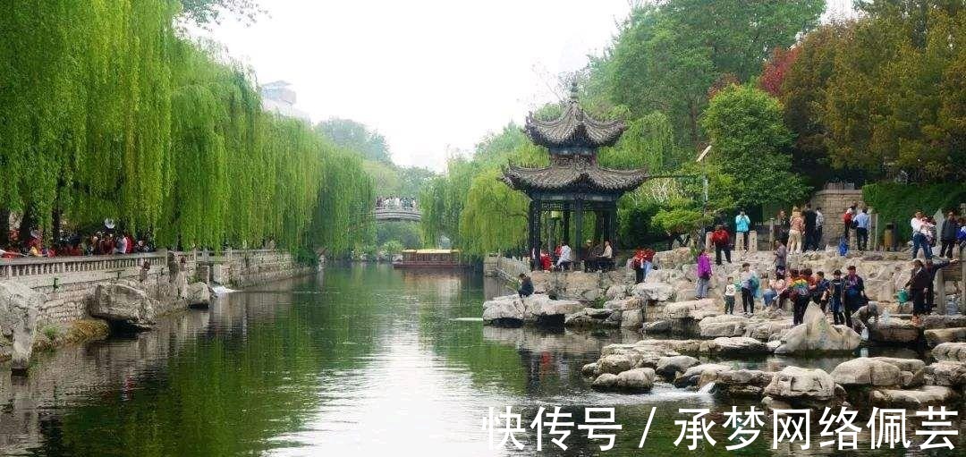 山景|中国以“山水美景”闻名的2座城市，一南一北，你都能想到谁？