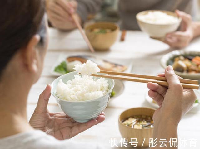 甲醛|孕期需要远离的四种“气味”,可能对胎儿发育不利,孕妈要谨记