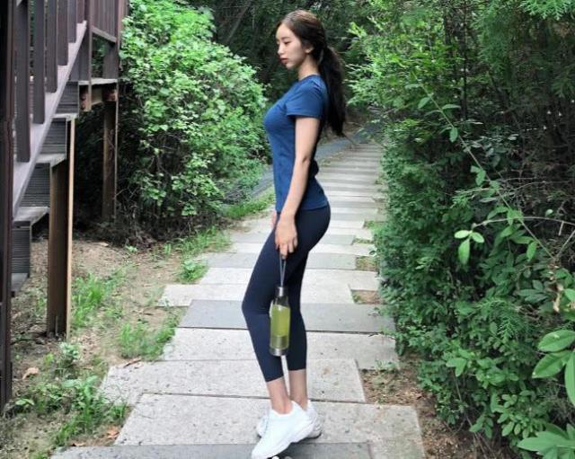 健身房|24岁健身网红，每天独自一人晨跑，坦言希望找个伴