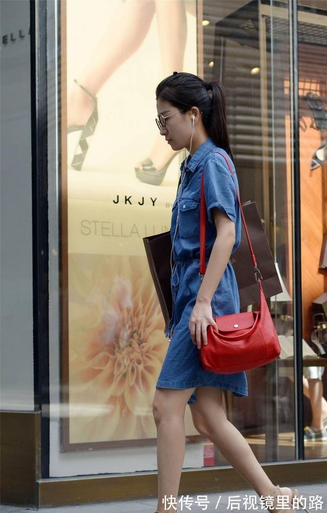 高跟鞋|选择一款高跟凉鞋去逛街,你会选择粗跟还是细跟,高度怎么挑选!