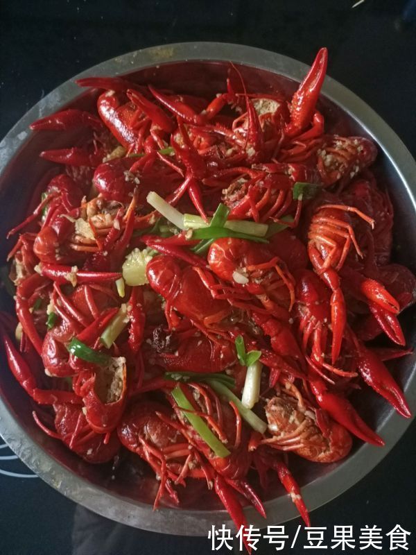 阳痿|让你停不下筷子的蒜蓉小龙虾