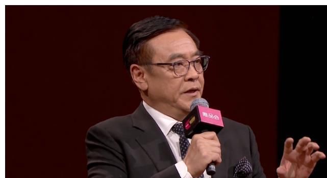 惠英红放低姿态求角色,尔冬升呼吁良性竞争,彰显演员导演真本色