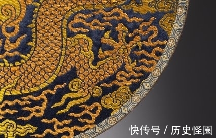 团扇!清代,缂丝云龙纹团扇