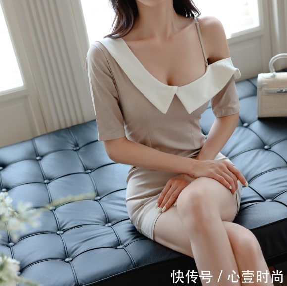 时尚|女神孙允珠时尚搭配:棕褐苦芥歆甜乖巧娃娃领衣裙
