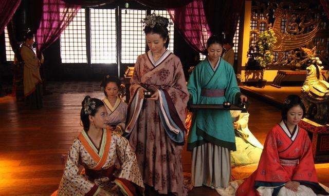 刘邦|刘邦平叛英布前，见了薛公，为何薛公只说了三点，刘邦就封他为侯？