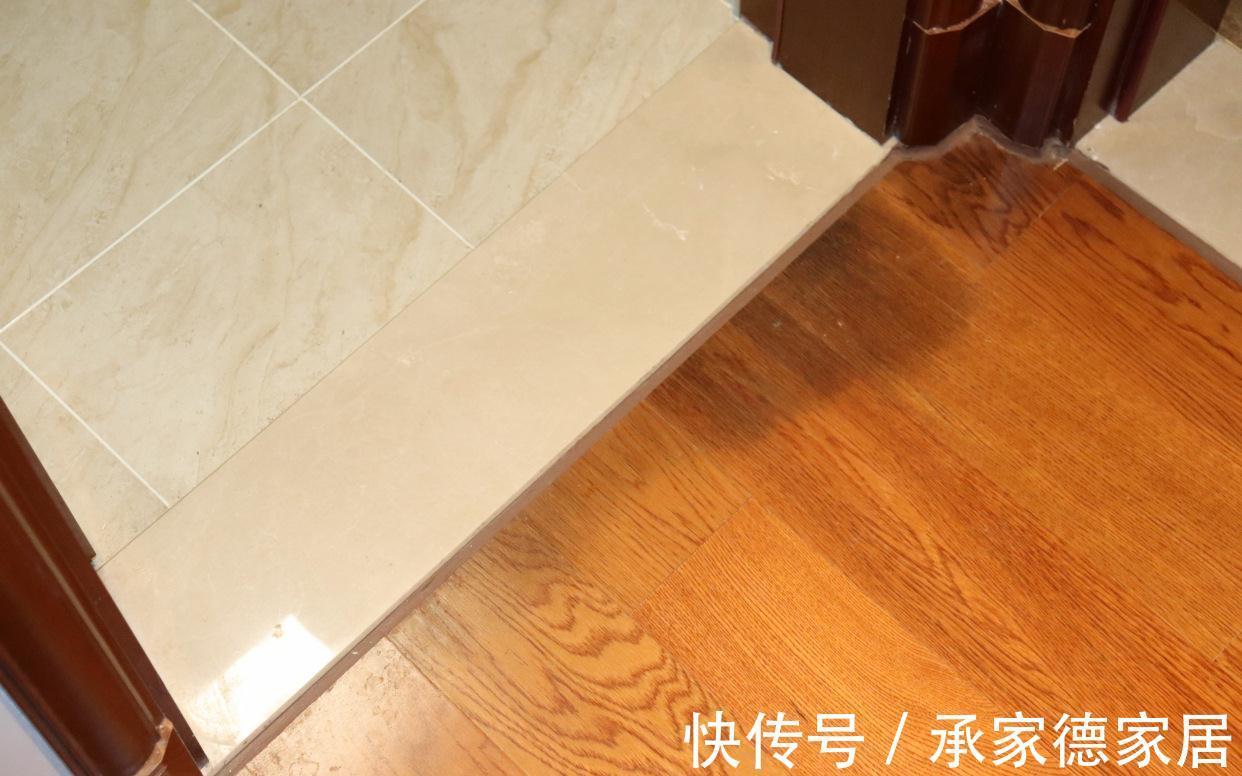 木地板|我家用了一年的卫生间实拍,里面的装修有三处很满意,三处不满意