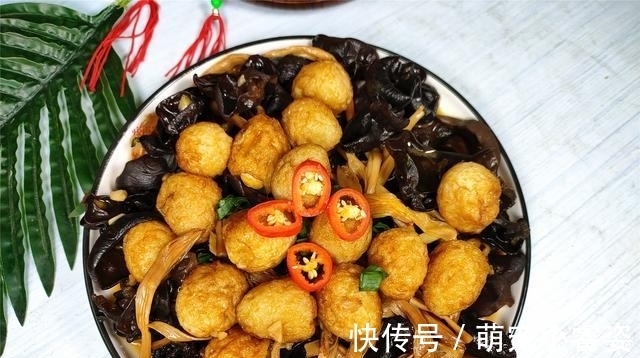 年夜饭|晒晒我家的年夜饭,4小时做12道菜,上桌后怀疑自己是“饲养员”
