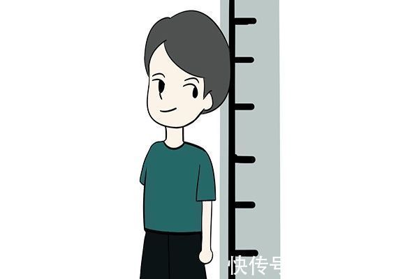 同龄人|为什么孩子总是比同龄人矮?不一定是发育晚,对比身高标准表看看