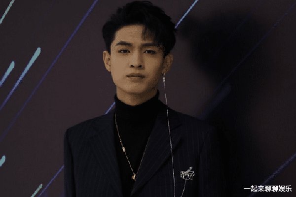 蔡少芬给秦霄贤改名，他本人回应看出情商，火不是没有原因