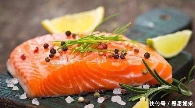 营养物质|冬天吃鱼保护心血管,营养师提醒:2种鱼别再吃了,增加癌症风险