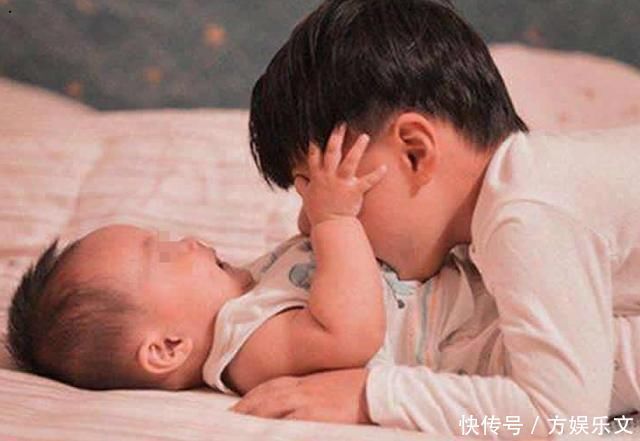 二胎之间的最佳年龄差是多少并非是多数人所想的，家长需要了解