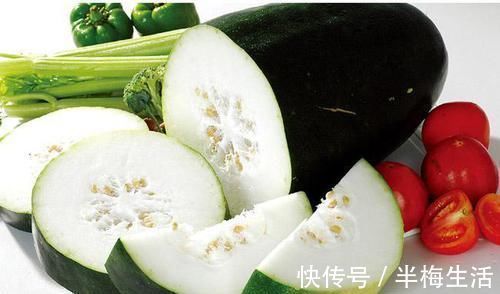买冬瓜时，挑白皮还是挑黑皮的？老菜农说漏了嘴，以后别再乱买了