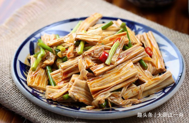 大雨后,别担心菜和肉涨价,多吃这3种食材,价格便宜营养好吃